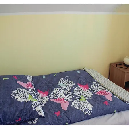 Rowy Ul. Poziomkowa Apartman *
